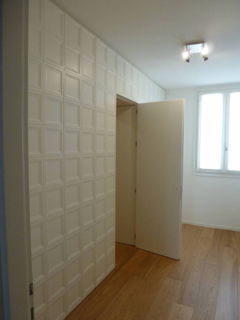 Gallery item
